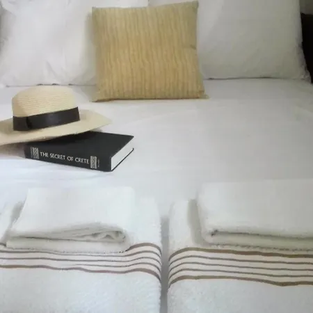 New Sea Escape Boutique Apt-agii Aposto Li Apartment *